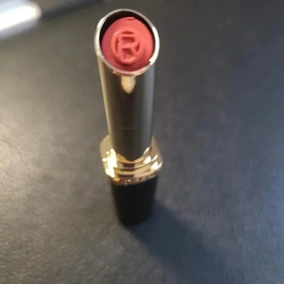 L'Oreal Paris Colour Riche Intense Matte Lipstick Le Corral Irreverent, 1.8 g - Picture 8 of 9